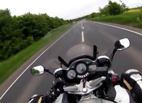וידאו: אופנוען מתעד את מותו