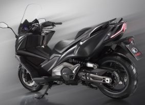 קימקו AK 550 הקטנוע המתקדם בתולדות טיוואן שם את ימאהה טי מקס בין הכוונות