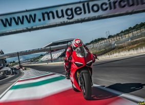 החל שיווק הדוקאטי Panigale V4 החדש בישראל