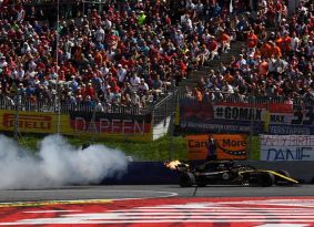 F1 אוסטריה: רדבול מנצחים ברדבול רינג