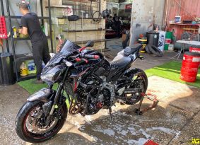 בואו לשטוף איתנו: ריינו-טייר פתחו מחלקת שטיפת אופנועים