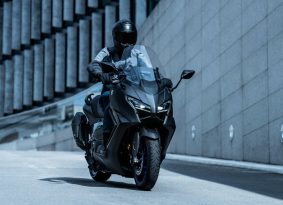 ימאהה TMAX מעודכן ל־2025