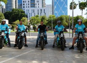 שליחות חשמלית: הפיילוט של פוני משנה את חוקי המשחק