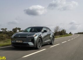 חדש בישראל: טויוטה C-HR+ עד 607 ק״מ טווח